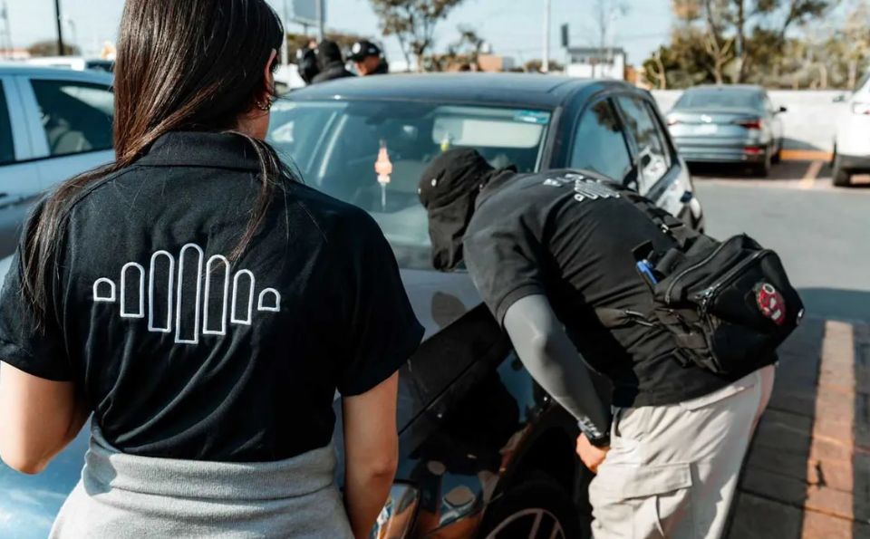 Realizan operativo contra robo de vehículos en Cadereyta de Montes